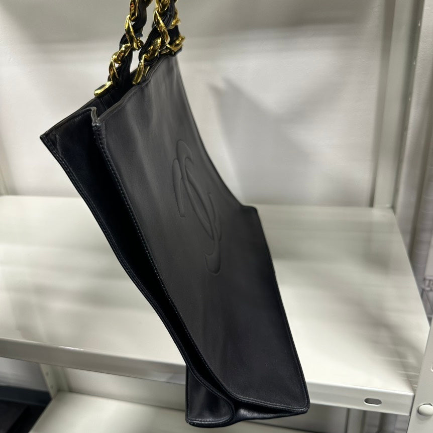 Chanel Chain Tote Bag 8900