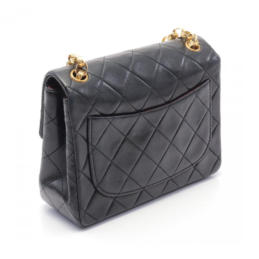 Chanel Mini Matelasse Chain Shoulder Bag Lambskin Black Gold Hardware 880182