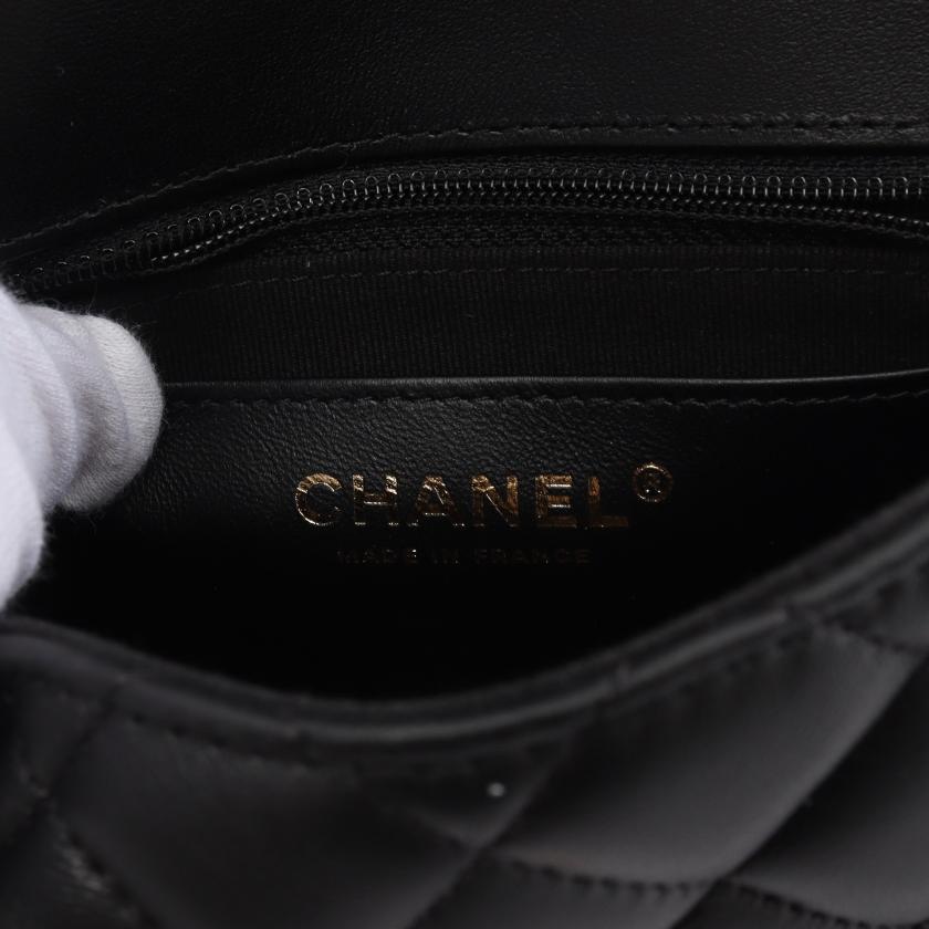 Chanel Mini Matelasse Chain Shoulder Bag Lambskin Black Gold Hardware 881960