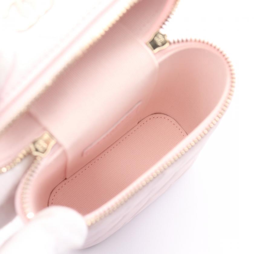 Chanel Matelasse Vanity Shoulder Bag Lambskin Light Pink Gold Hardware 887605