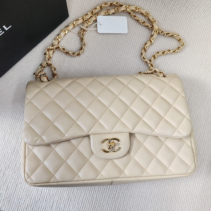 Chanel CF Classic Flap Bag 4043001