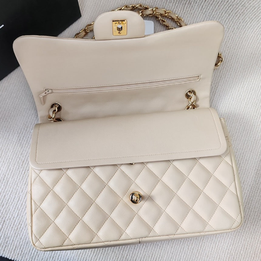 Chanel CF Classic Flap Bag 4043001