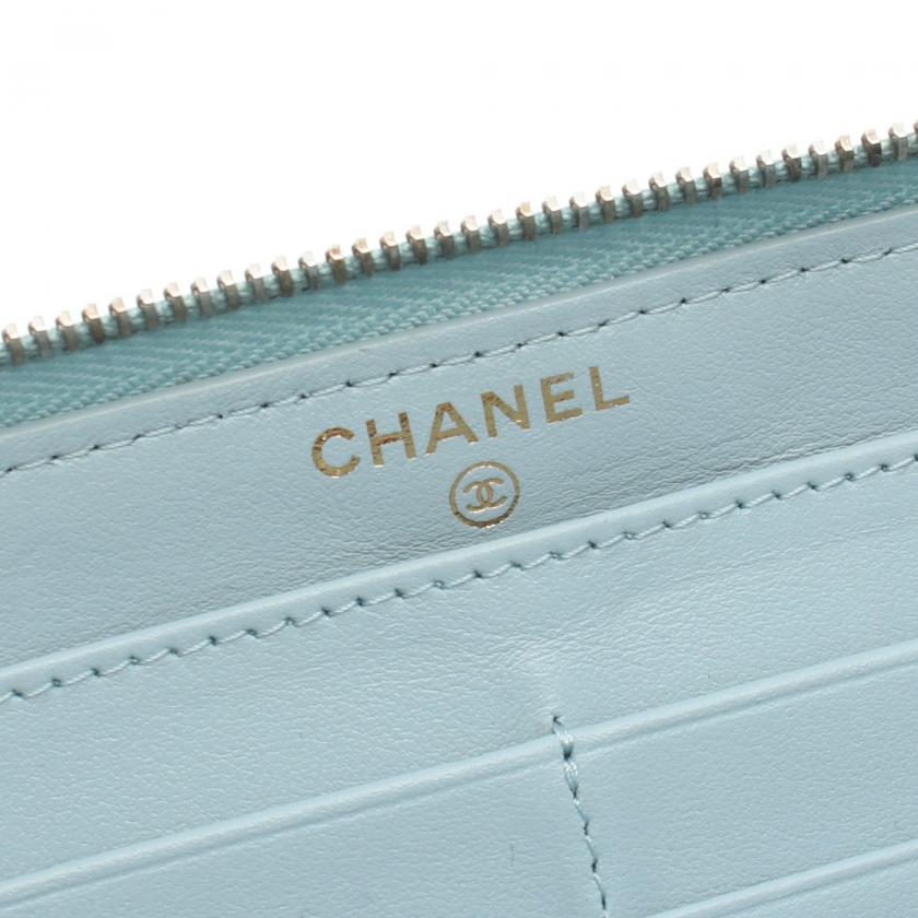 Chanel Matelasse Round Zipper Long Wallet Caviar Skin Light Blue Gold Hardware 892527 - Condition B