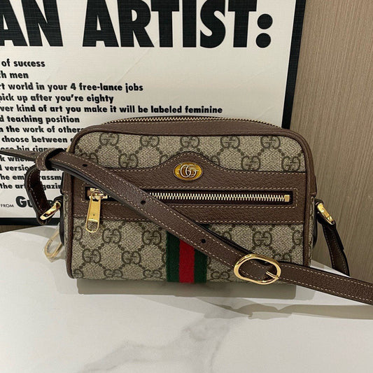 Gucci GG Supreme Camera Bag Beige Canvas Crossbody #