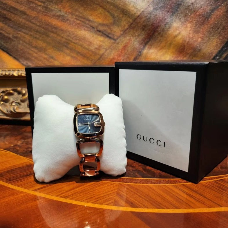 Gucci Women's Rose Gold Chain Link Dress Watch Black Dial