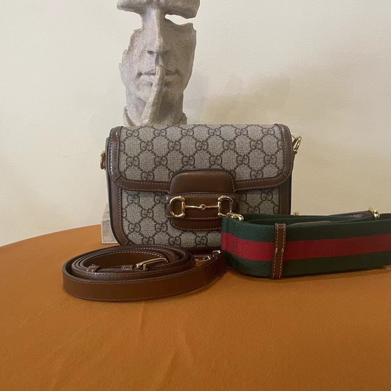 Gucci Horsebit  Beige Brown Canvas Leather Shoulder Bag Medium