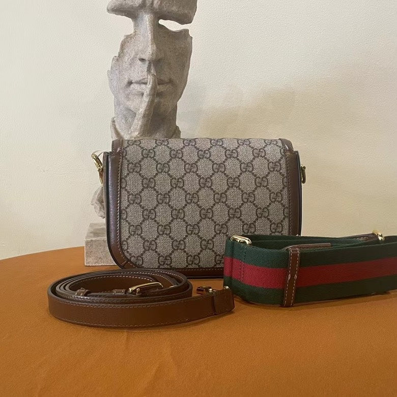 Gucci Horsebit  Beige Brown Canvas Leather Shoulder Bag Medium