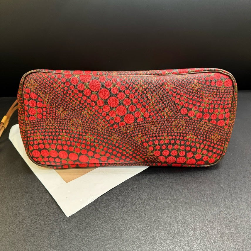 Louis Vuitton Neverfull MM Yayoi Kusama Red Monogram Tote