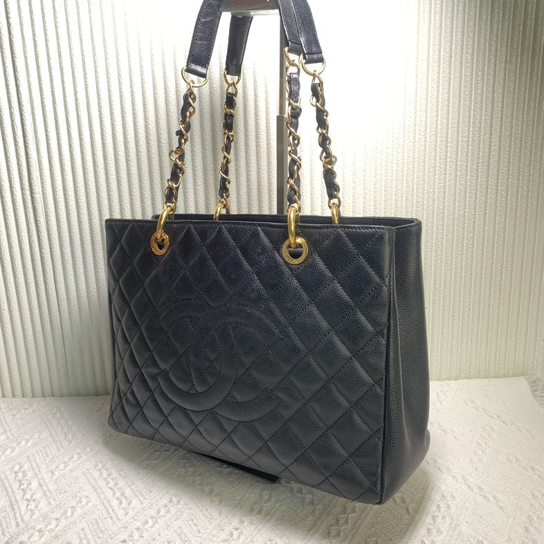 Chanel GST Black Quilted Leather Shoulder Tote Bag 11983436