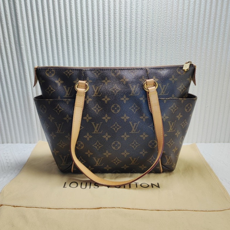 Preloved Louis Vuitton Monogram Canvas Tote Bag in Brown
