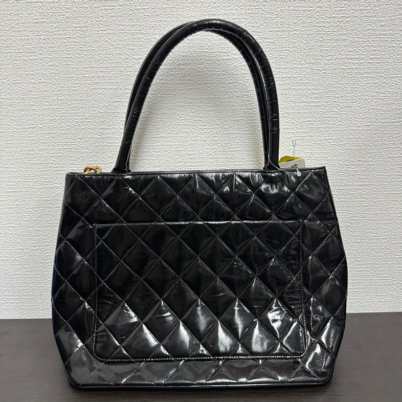 Chanel V0976  Black Tote Bag