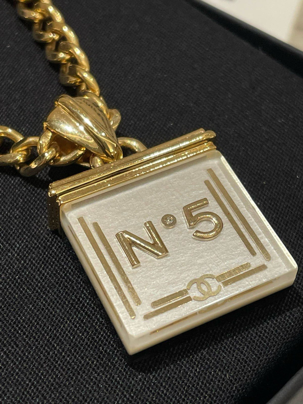 New Chanel 21S Double Sided No.5 Necklace Gold Pendant