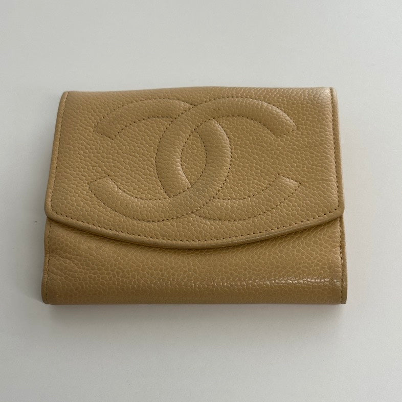 Chanel Wallet 3802 in Beige Leather