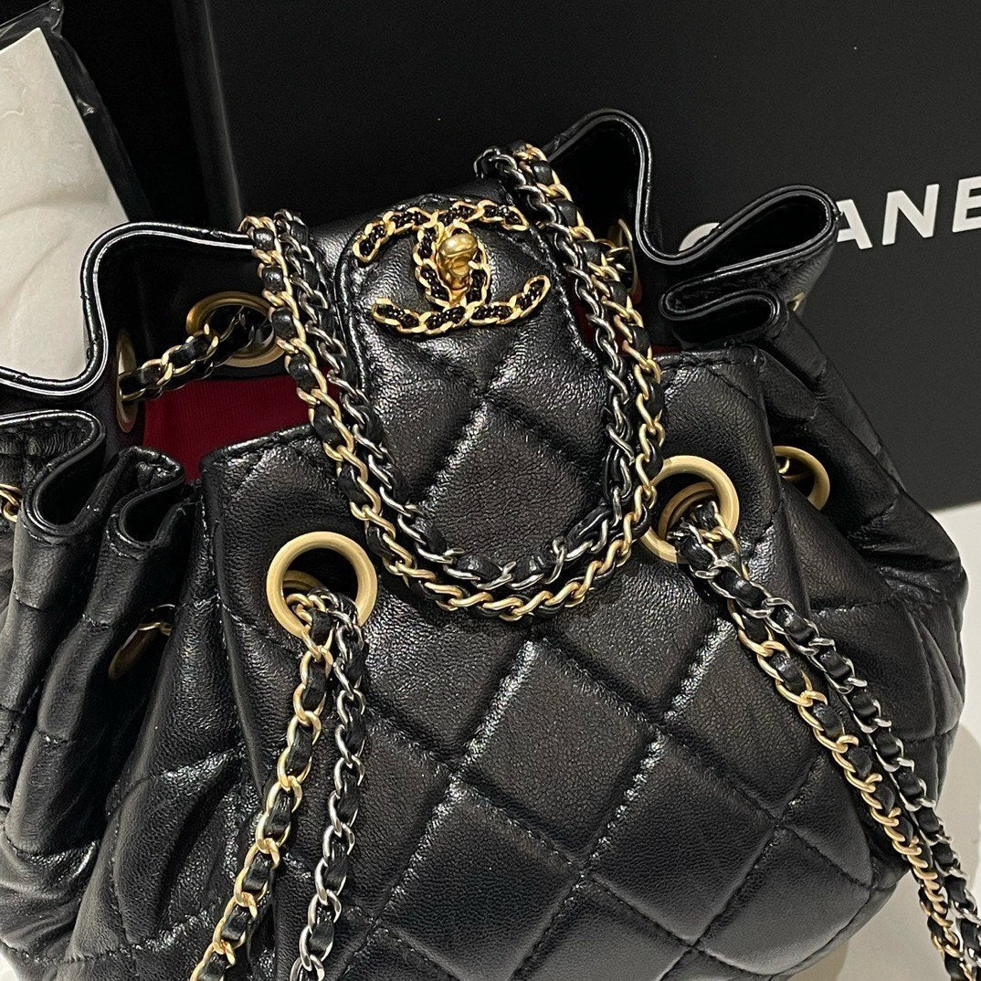Un Chanel 22c Bucket Bag Black Leather Designer Handbag
