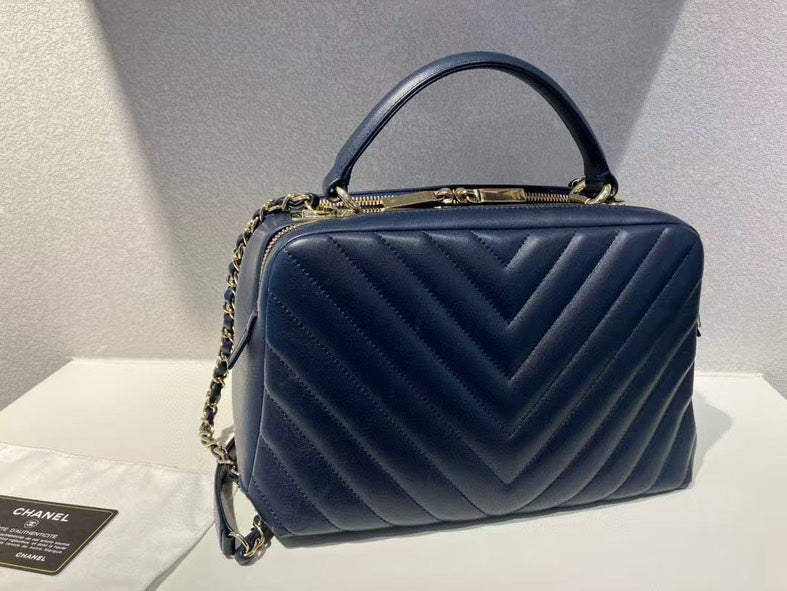 Chanel Chevron Navy Blue Leather Shoulder Bag