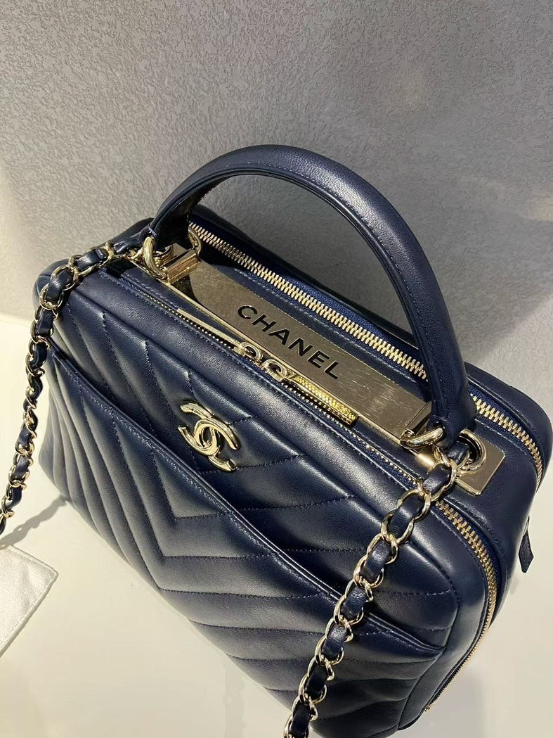 Chanel Chevron Navy Blue Leather Shoulder Bag