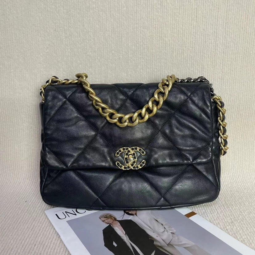 Chanel 19 CHIP Bag Black Shoulder Bag