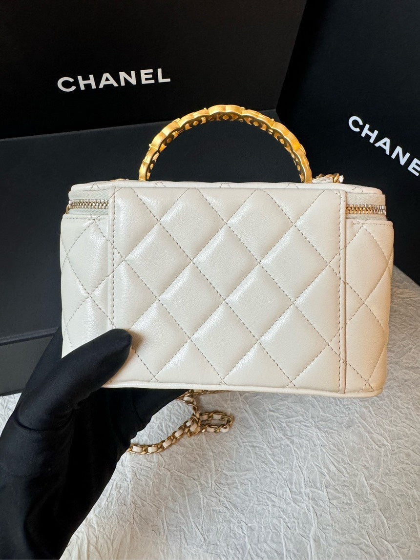 Chanel Diamond CC Hollow Handle Case Bag in Beige Leather
