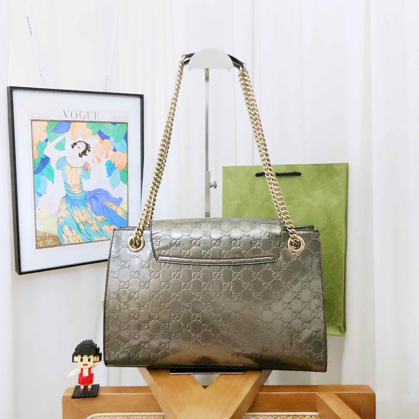 Gucci Emily Shoulder Bag in Metallic Grey - Luxury Designer Bag