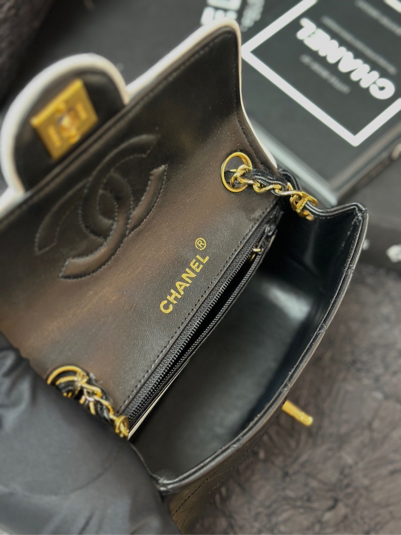 Chanel Vintage Classic Flap Mini Bag Black Leather Shoulder Bag
