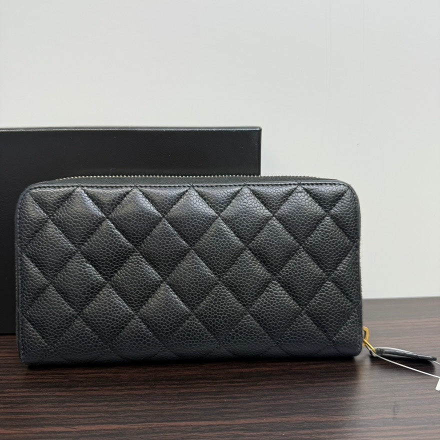 Chanel Caviar Leather Zippy Long Wallet Black Wallet LB109177