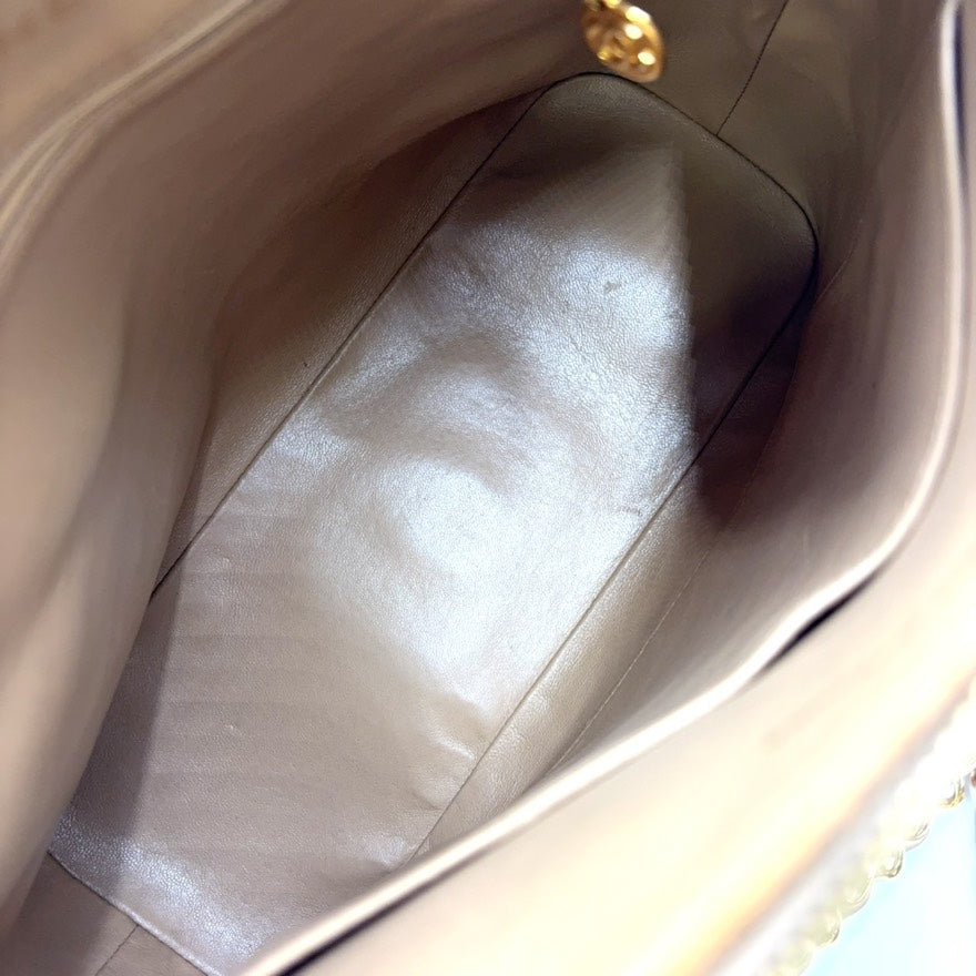 Chanel Caviar Leather Chain Shoulder Bag Beige LB109192