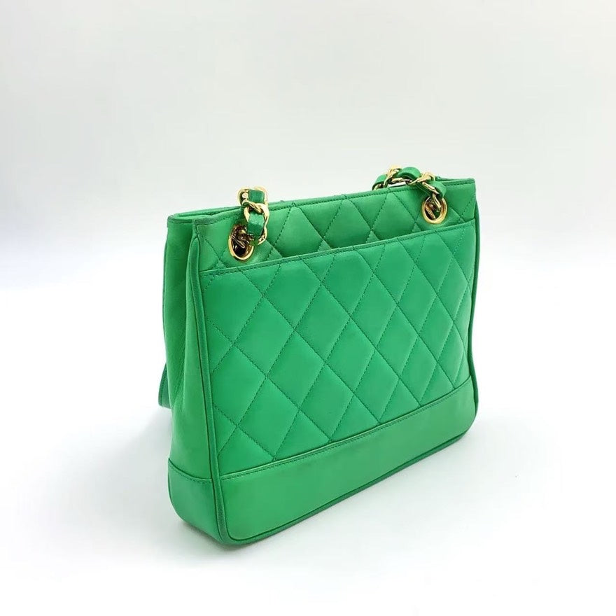 Vintage Chanel Lambskin Chain Tote Bag LB109084