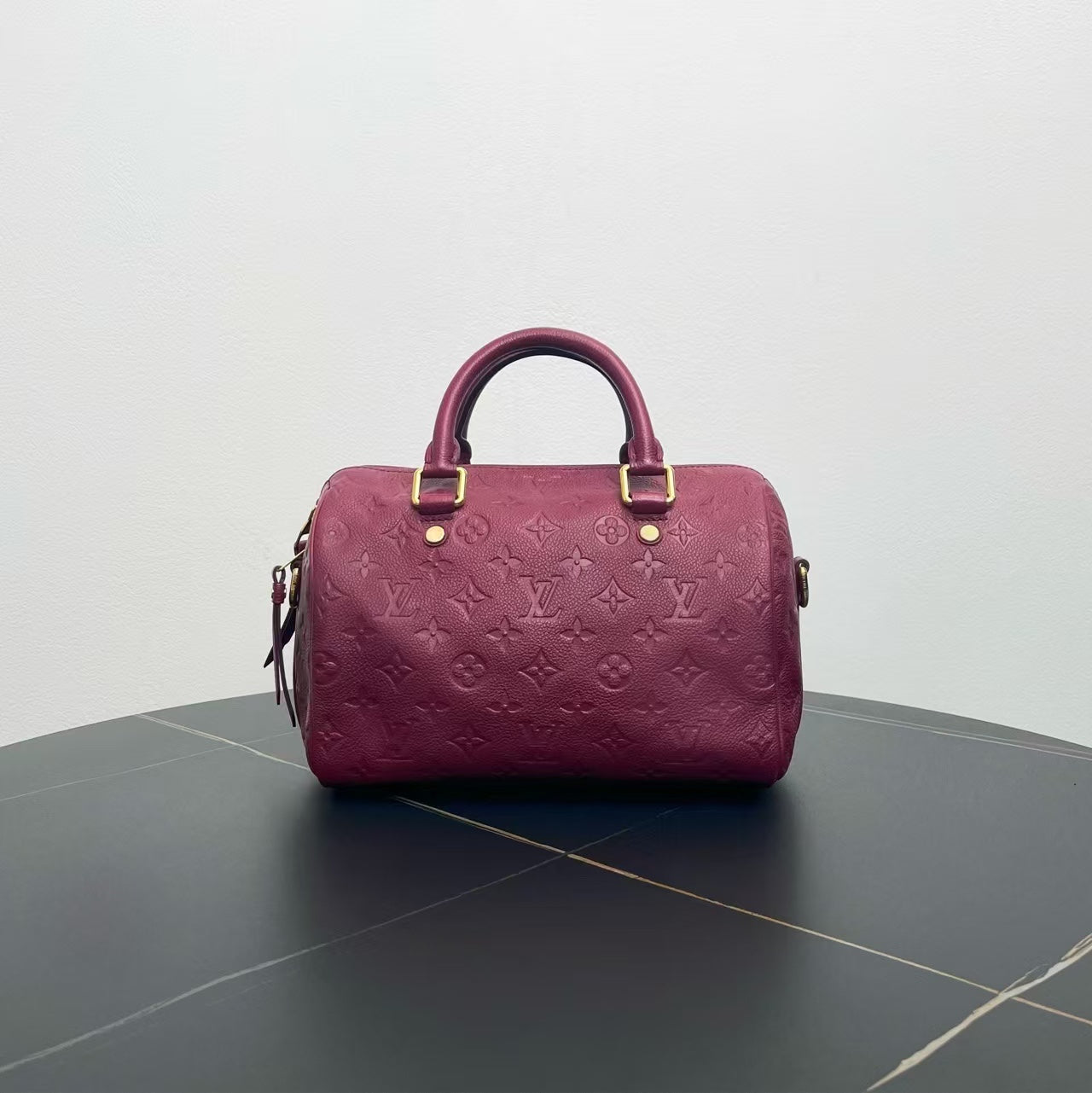 Louis Vuitton Speedy 25 Bandoulière in Burgundy Leather - Preloved Crossbody Bag