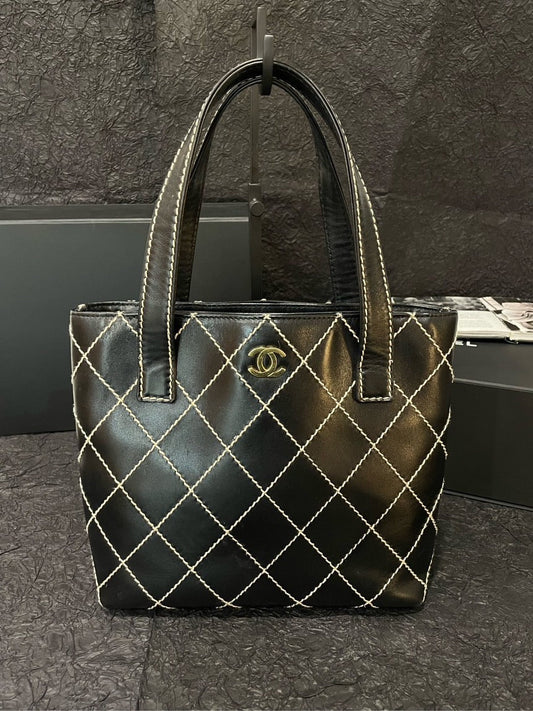 Chanel External Stitching Vivian's Bag Black Tote - Original Condition