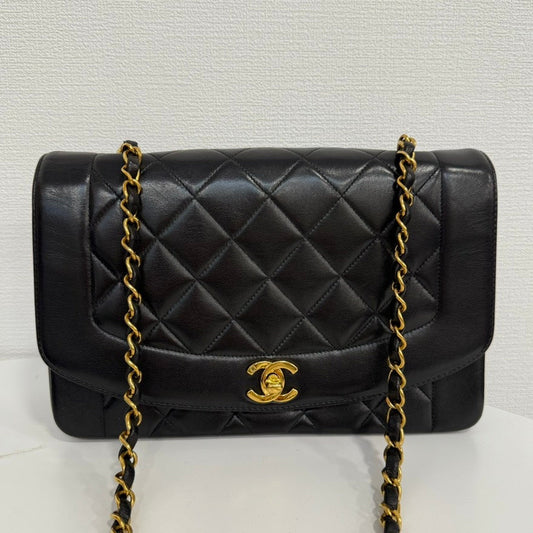 Vintage Chanel Lambskin Diana Chain Crossbody FM0028