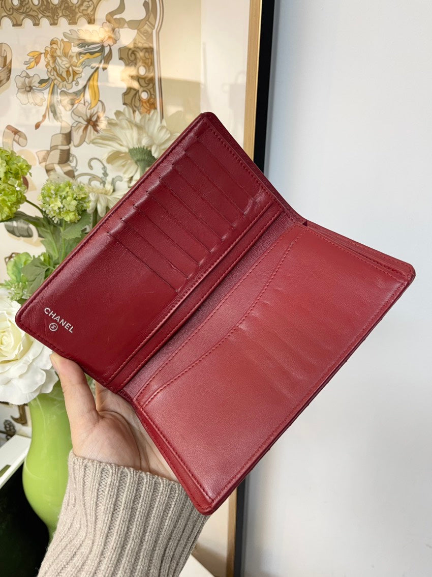 Chanel Red Bifold Wallet #5A - Vintage Leather Luxury