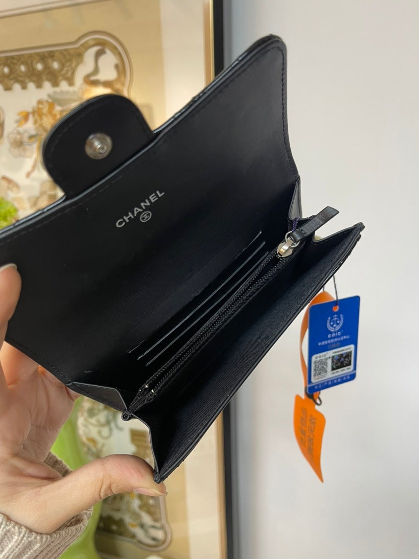 Chanel Patent Leather Wallet #4D in Black