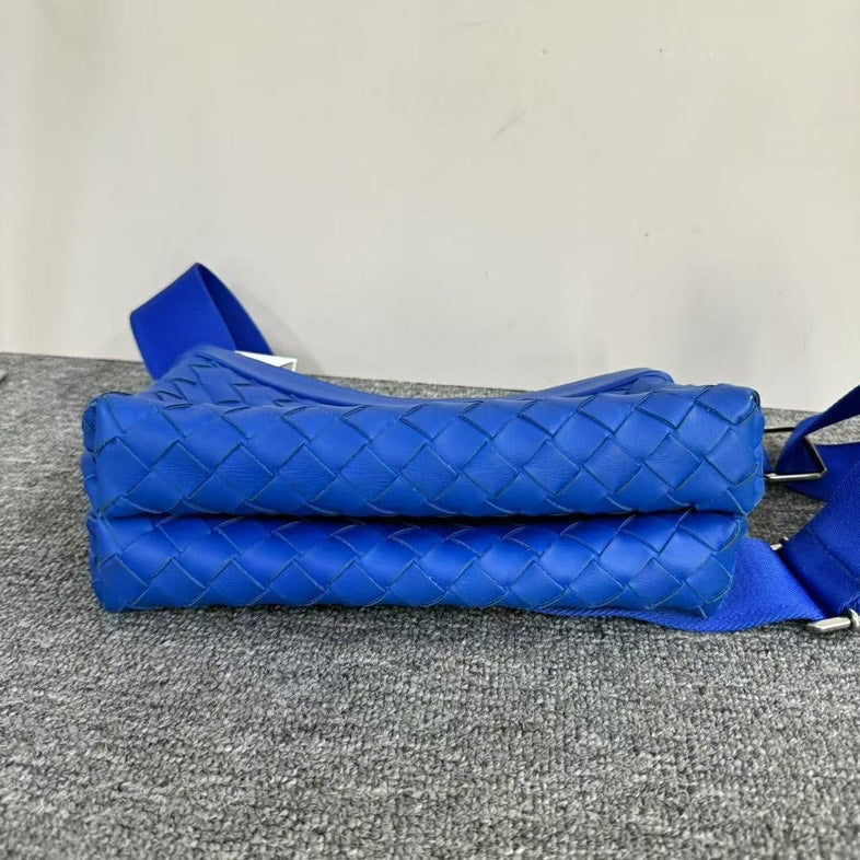 Bottega Veneta Preloved BV Crossbody Bag Blue