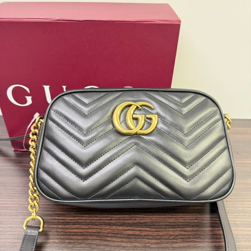 Preloved Gucci GG Marmont Camera Crossbody LB109506 Black Crossbody Bag