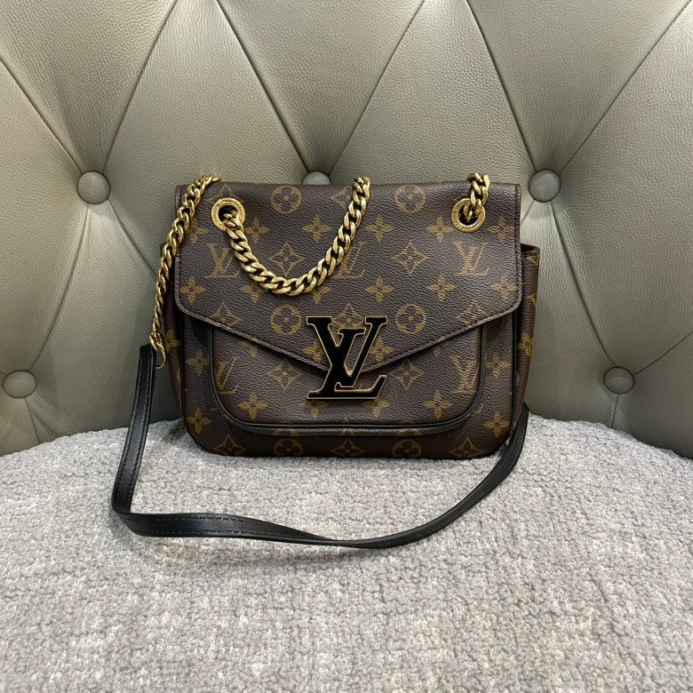 Preloved Louis Vuitton Pochette Metis Monogram Brown Crossbody Bag