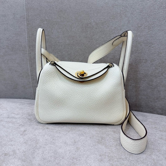 Preloved Hermes Mini Lindy White Leather Crossbody Bag