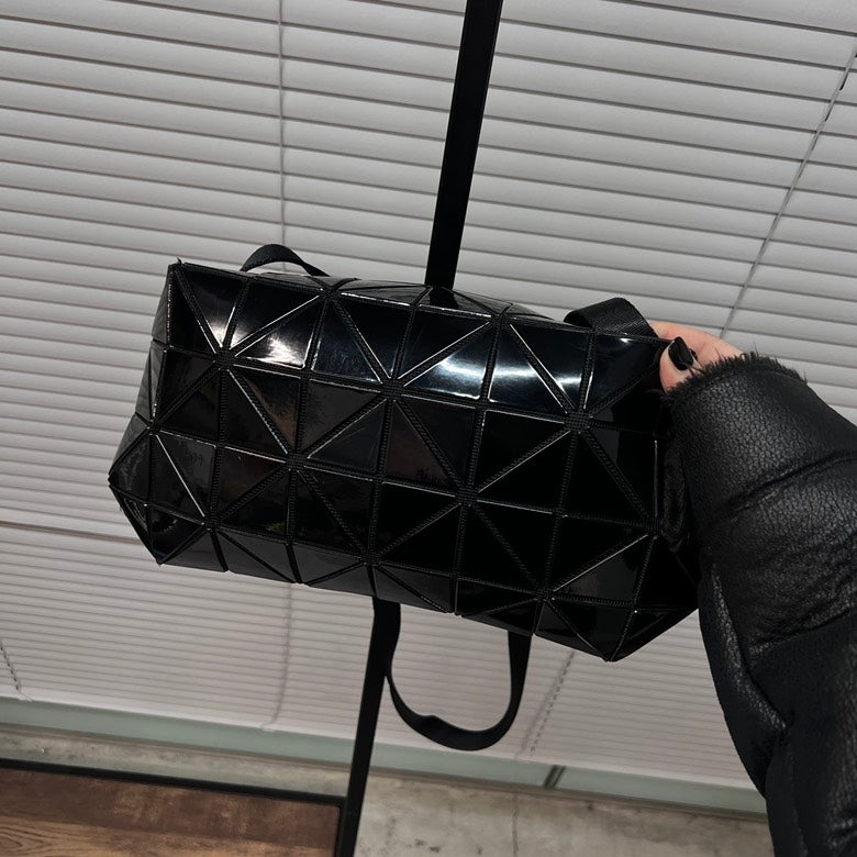 Preloved BAOBAO ISSEYMIYASE Carton Crossbody Bag Z3363 in Black - Crossbody Bag