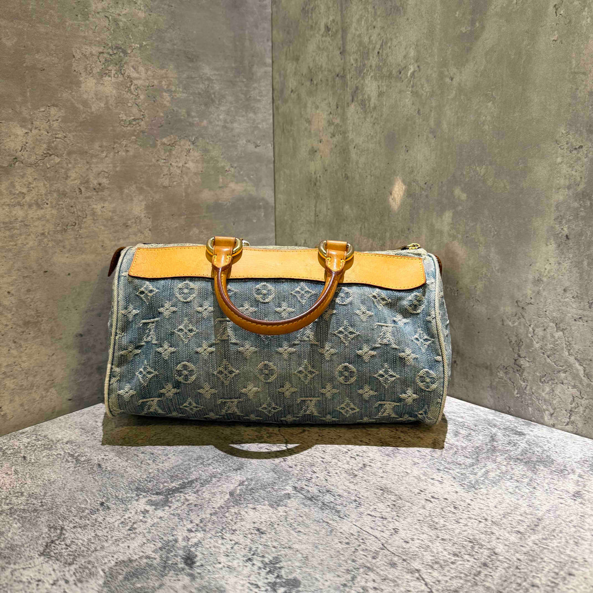 🛍️💥best price Preloved Louis Vuitton denim speedy