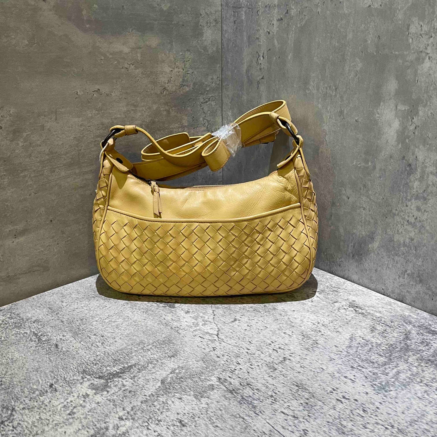 🛒Preloved Bottega veneta crossbody bag
