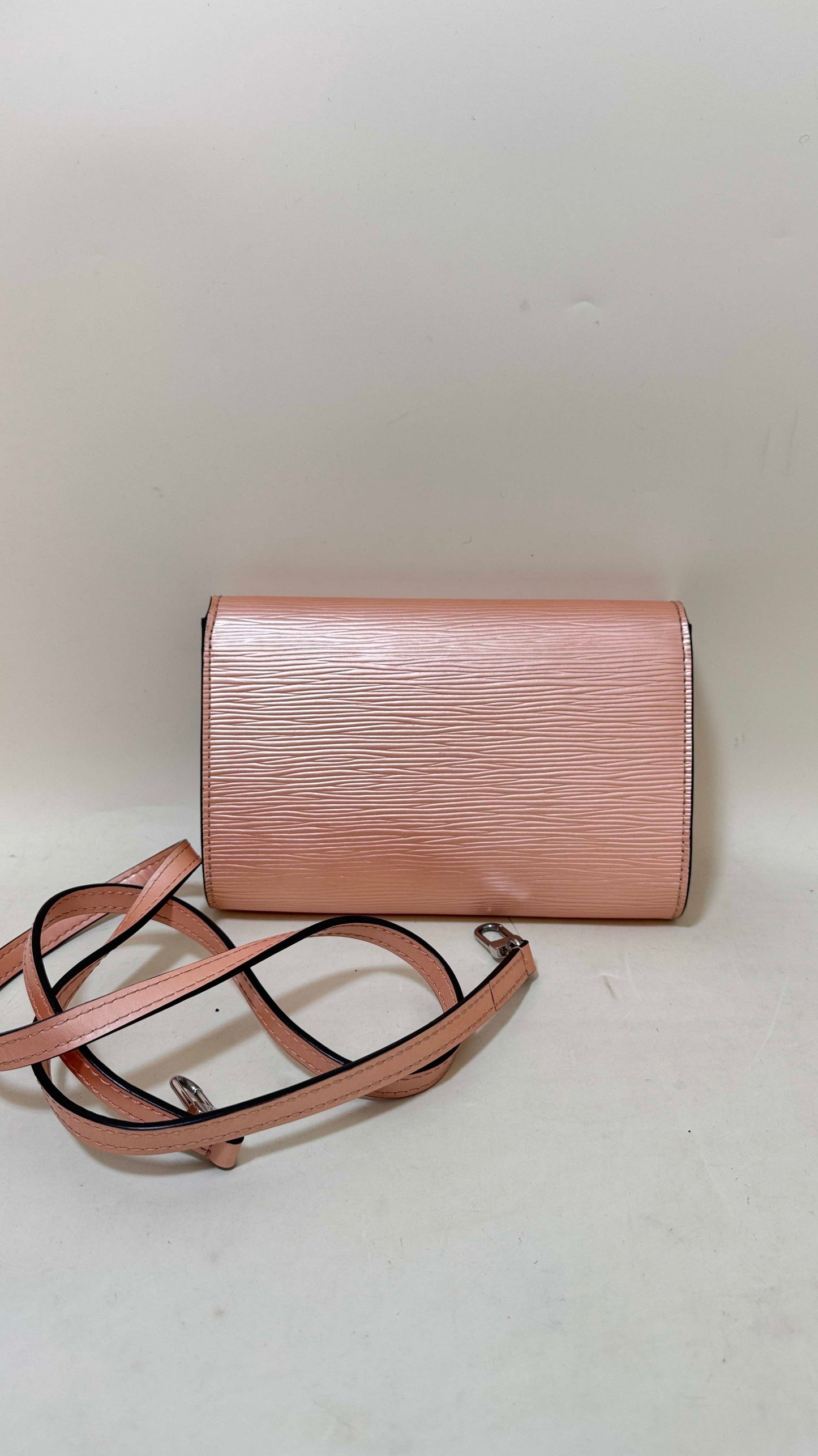 Preloved Louis Vuitton crossbody bag