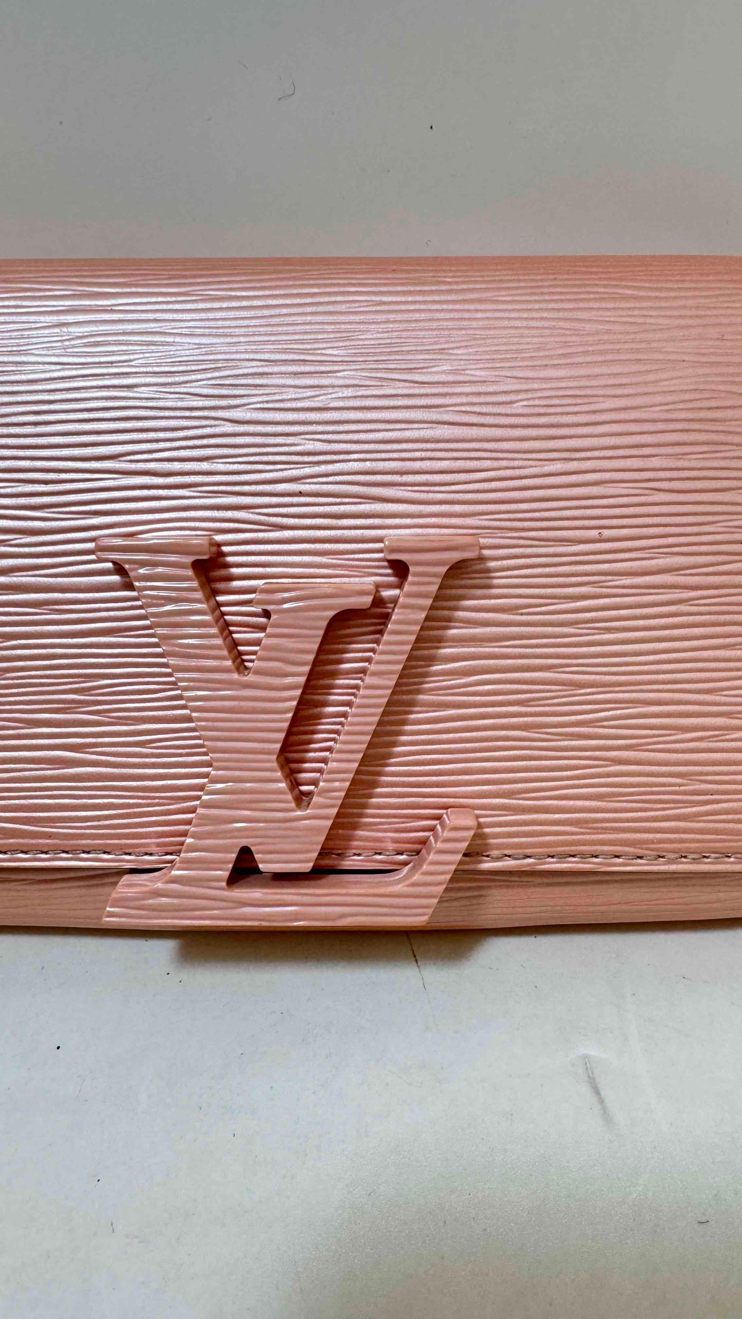 Preloved Louis Vuitton crossbody bag