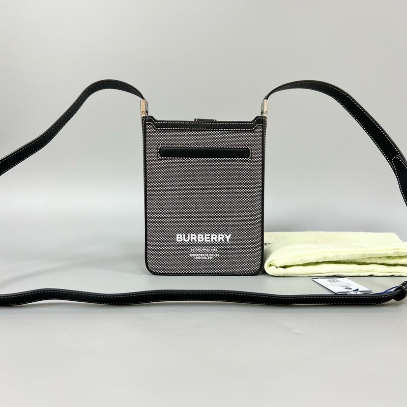 Preloved BURBERRY Phone Bag Black Crossbody Mini XJ10835
