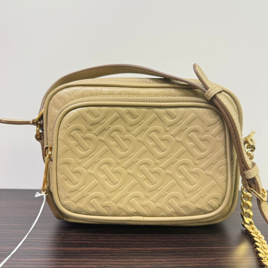 Preloved Burberry TB Leather Camera Crossbody FM6082 Beige Crossbody Bag