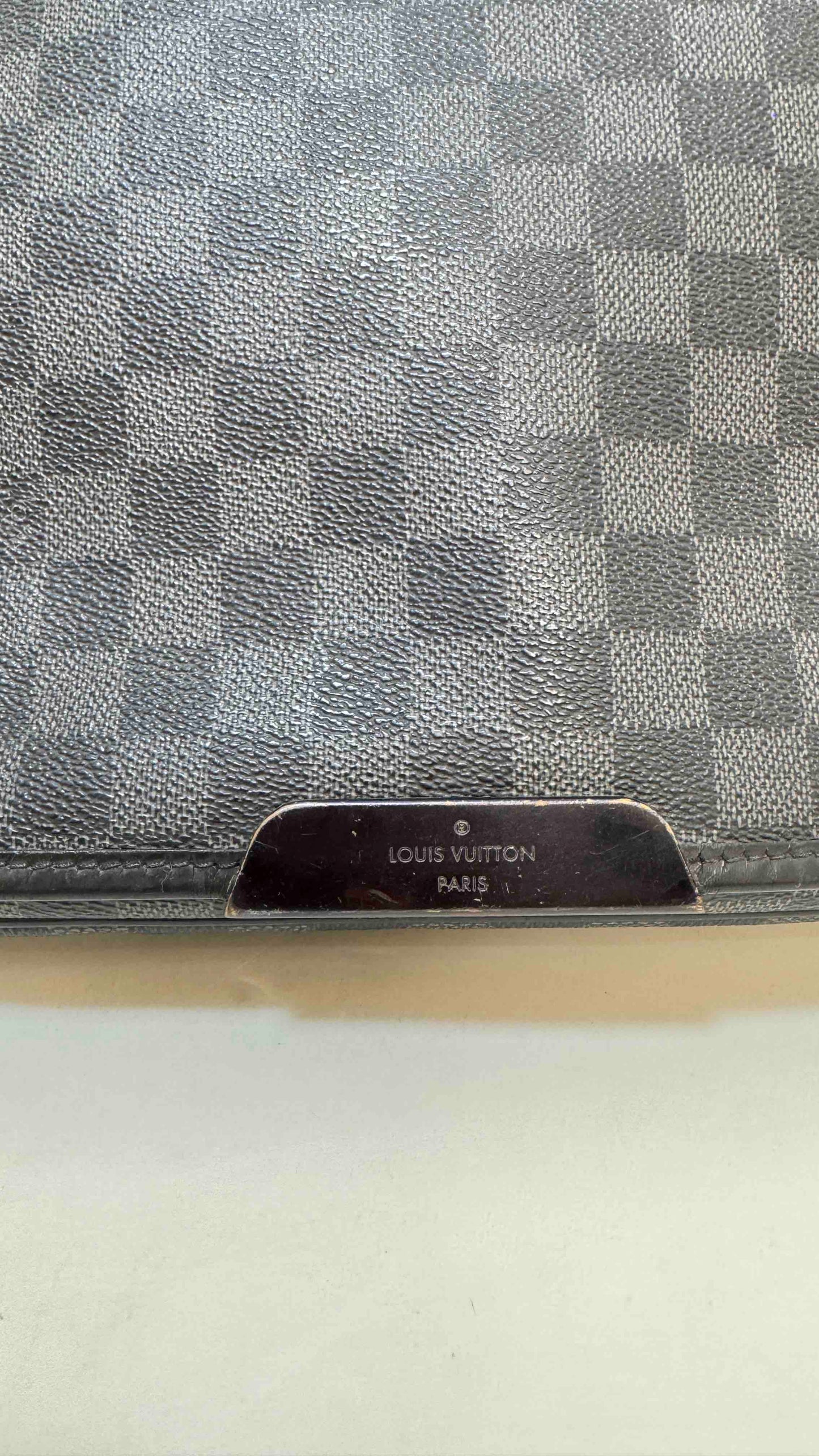 Preloved Louis Vuitton Damier Graphite Canvas Crossbody Bag - Black Checkered