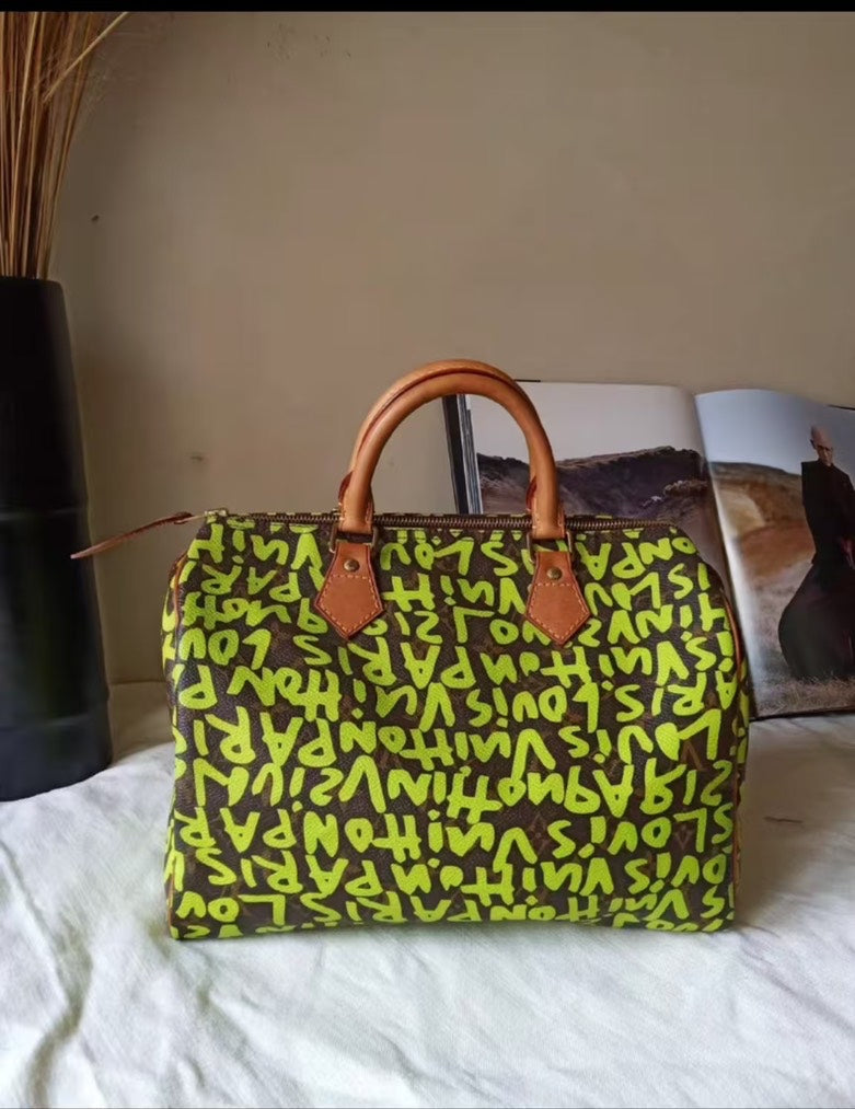 🛍️Preloved Louis Vuitton murakami speedy bag