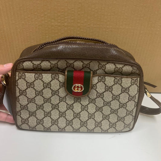 Gucci GG Supreme Brown Crossbody Bag E