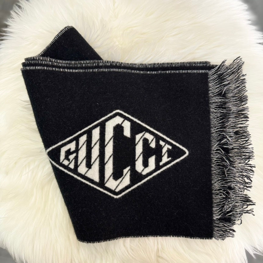 Gucci Cashmere Scarf Black cmxcm