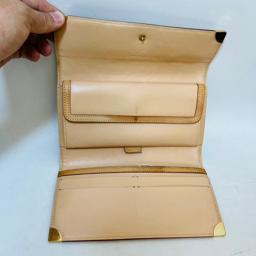 Preloved Murakami wallet