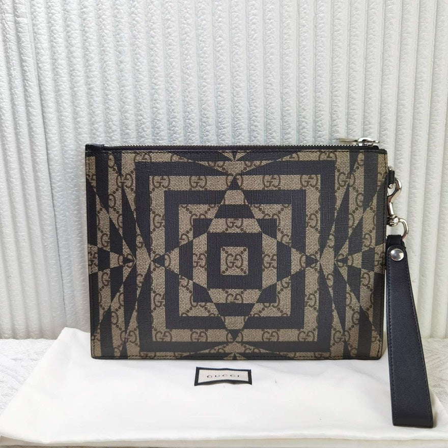 Gucci clutch