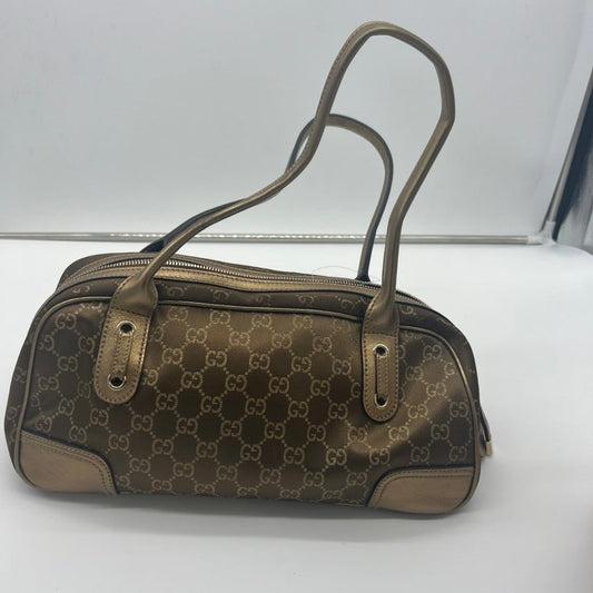 Gucci shoulder bag A